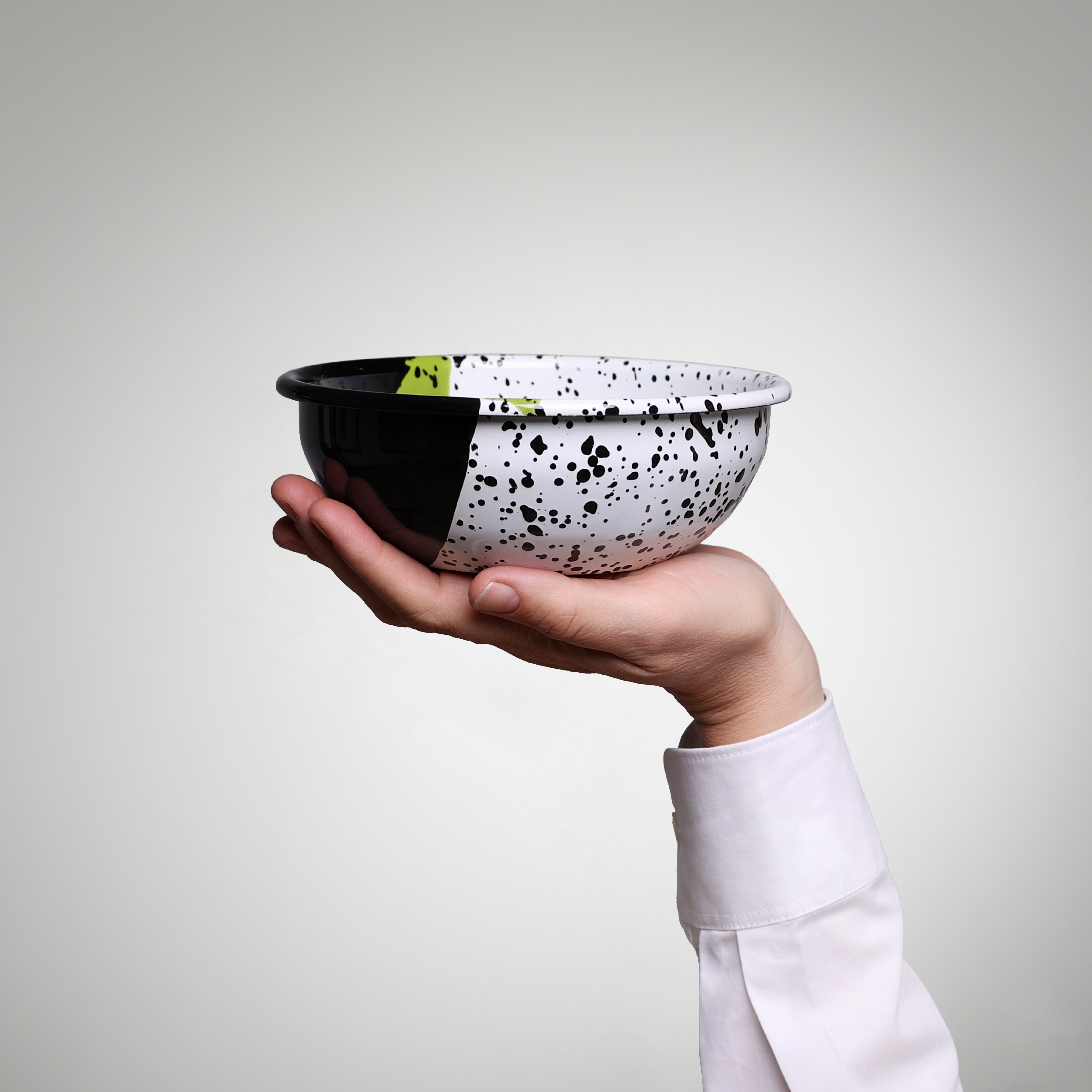 YIV Emaille Schale Ø 16 cm – handgefertigt, stapelbar & nachhaltig