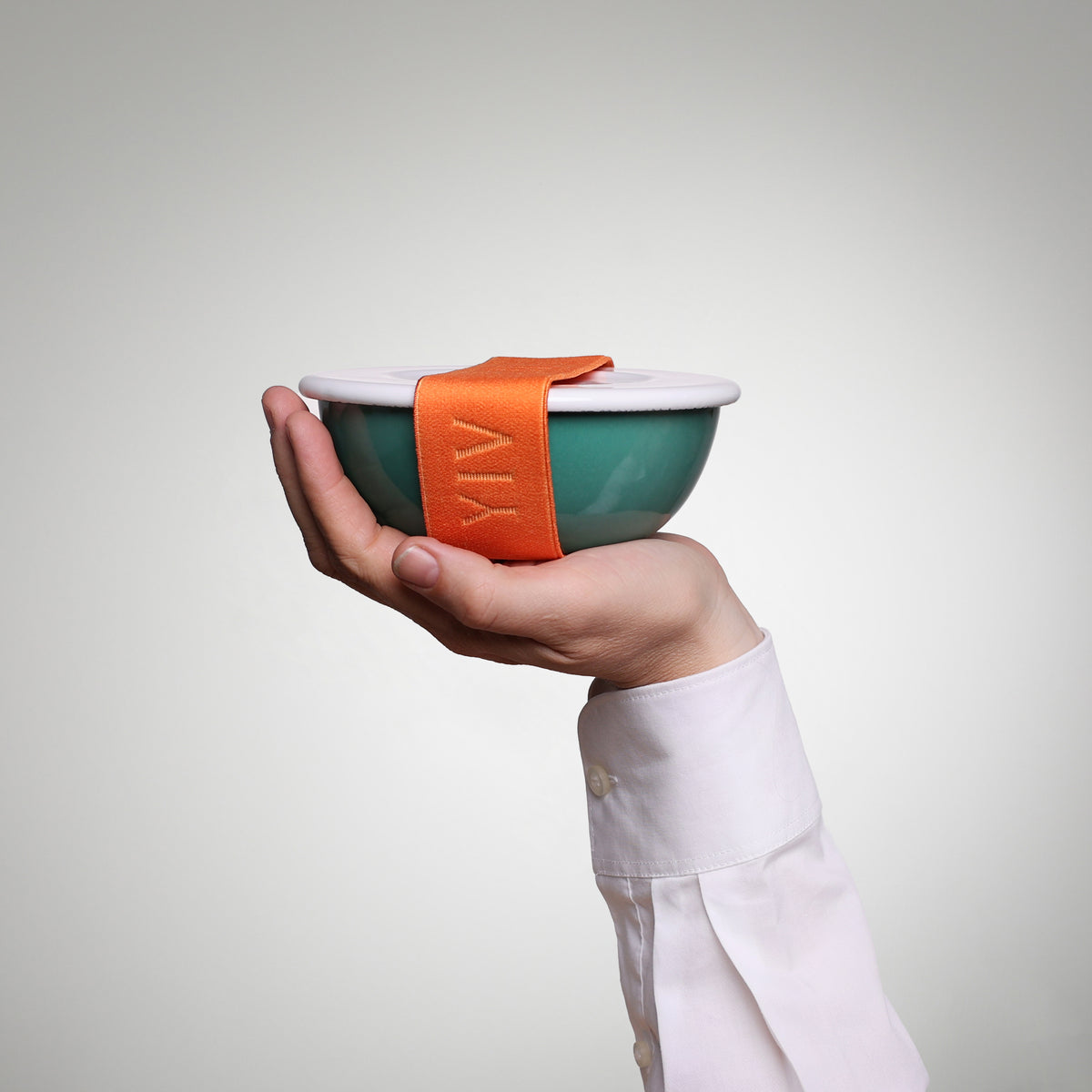 Enamel Bowl Set YIV - non-toxic & sustainable for baby food, snacks & storage (lid still on "Pre Order")
