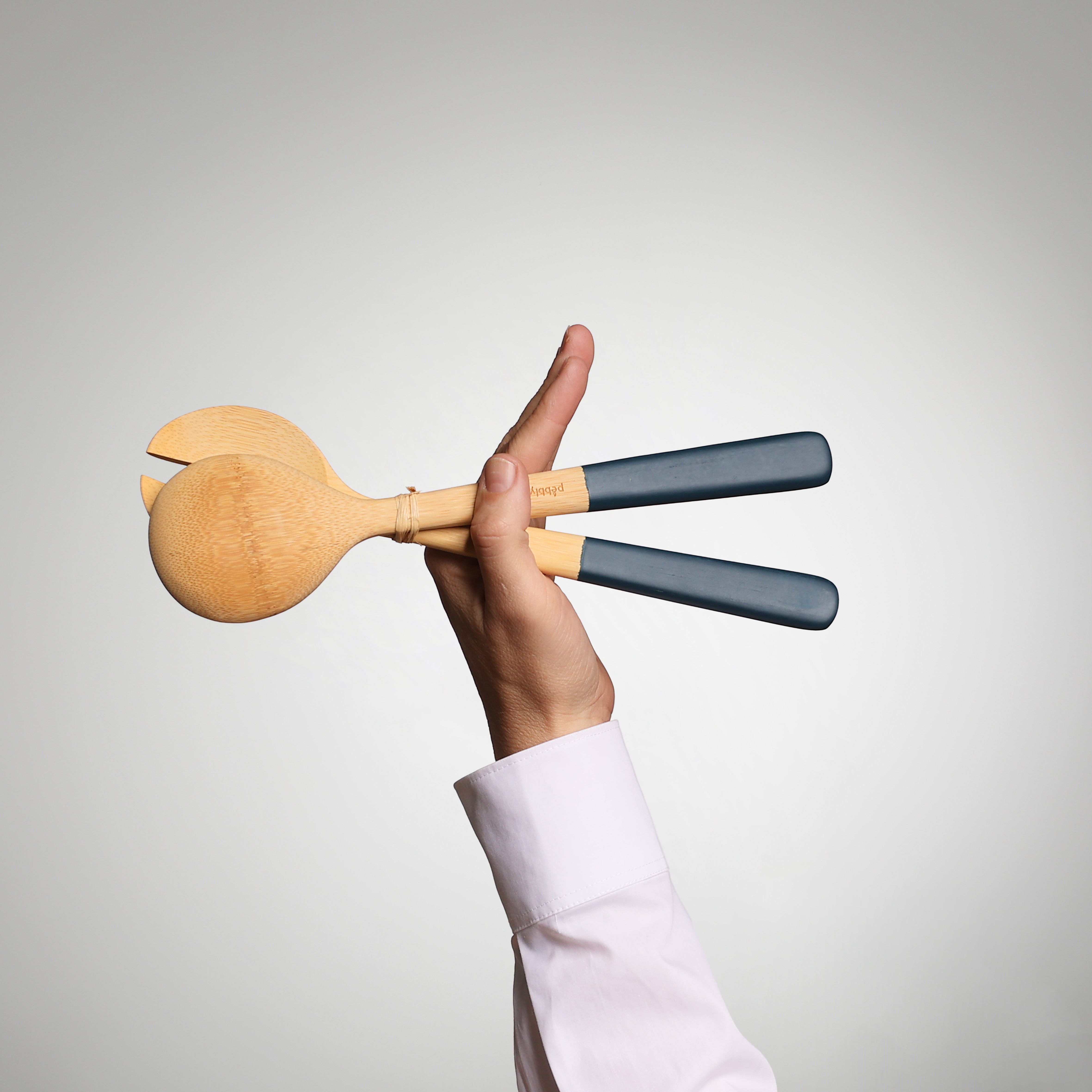 Küchenbereicherung - Handgefertigtes Salatbesteck aus Holz: langlebig, nachhaltig & stilvoll. Ideal für Salate, Bowls & Snacks – natürlich, robust & leicht zu pflegen.