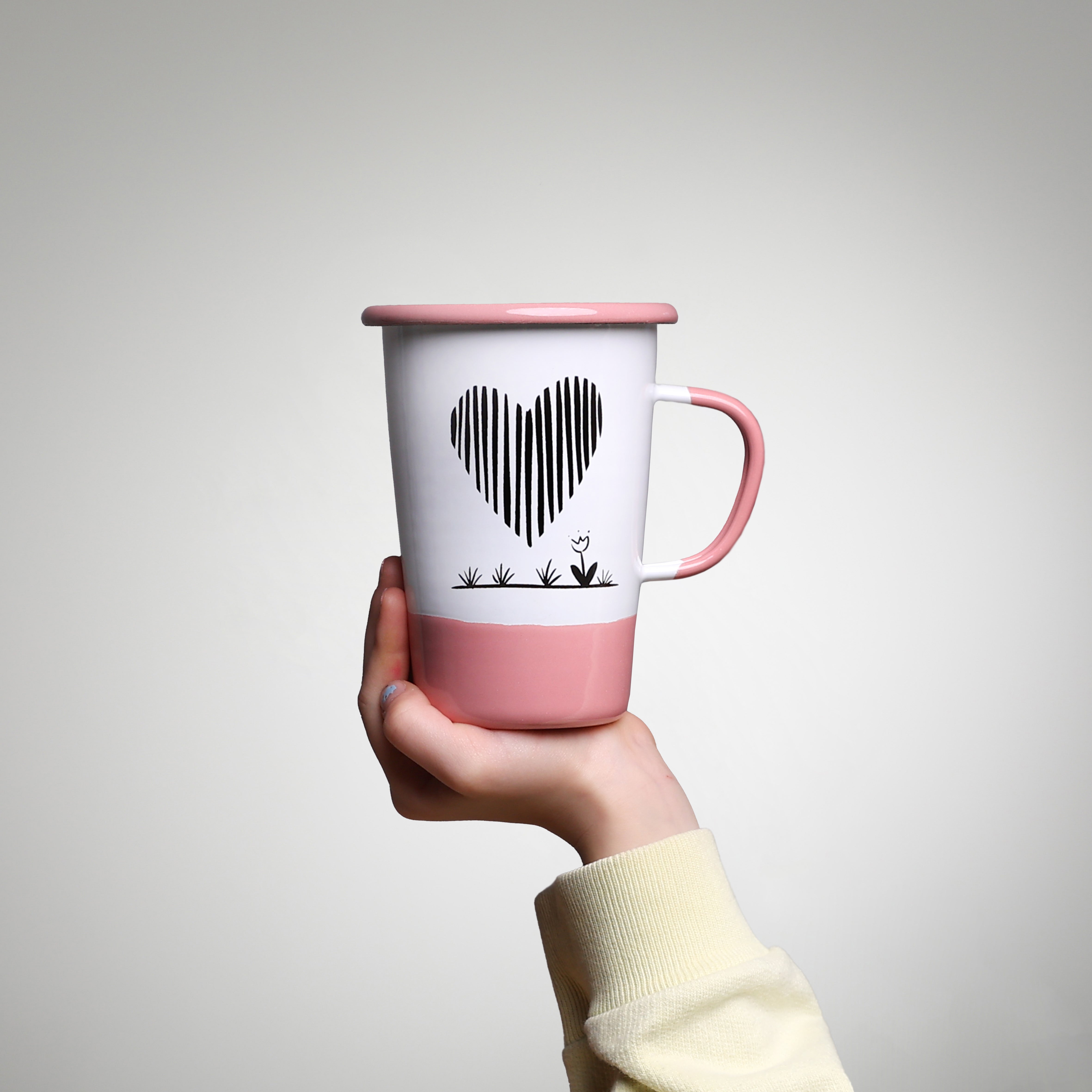Emaille Henkeltasse 450 ml – Handgefertigt & Nachhaltig